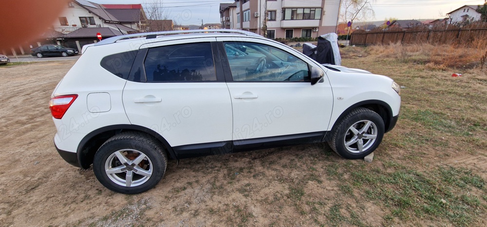 Vând Nissan Qashqai