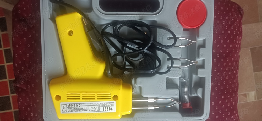 Ciocan de lipit nou d