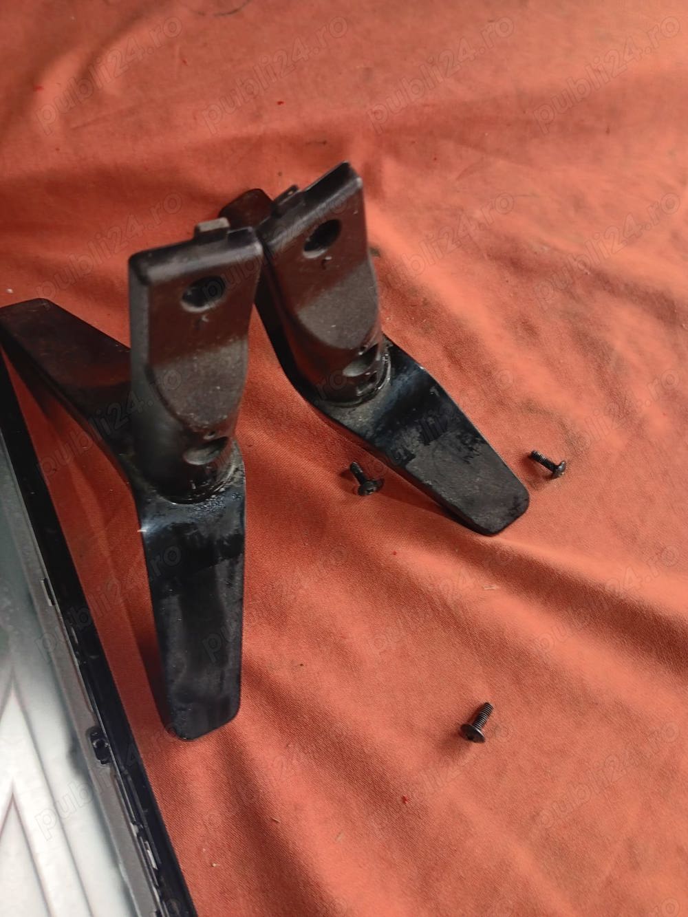 set 2 picioare de pe tv Vortex ledv-32v289