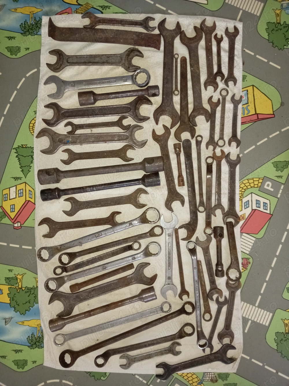 Chei fixe de mărimi mici mari vintage de calitate 