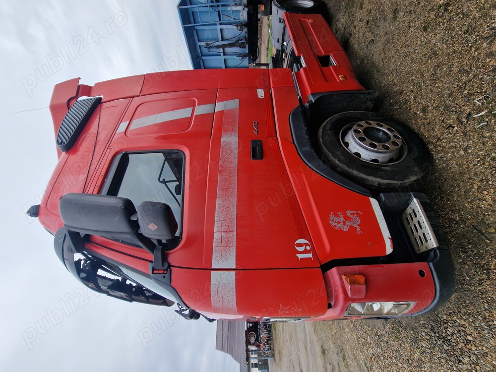 Volvo FH12 440CP an 2006 cap tractor 6500euro
