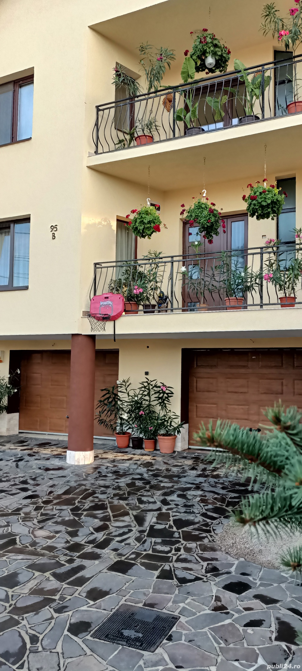 proprietar vând casă în Zalău 