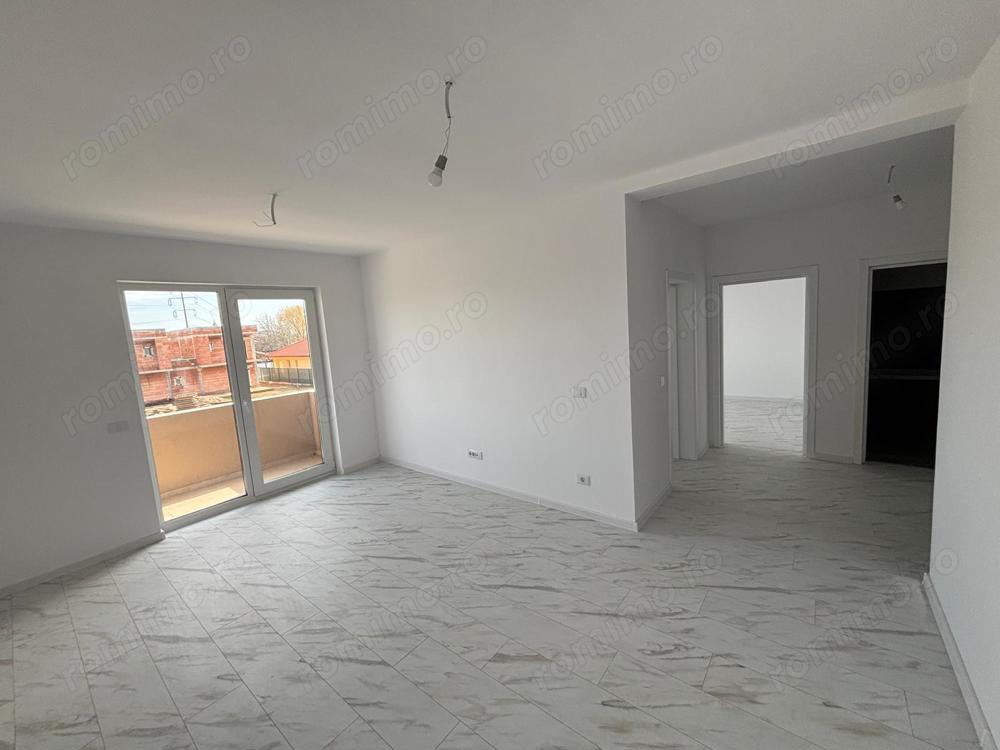 Disponibil Imediat. Decomandat. Bucatarie inchisa. Balcon.
