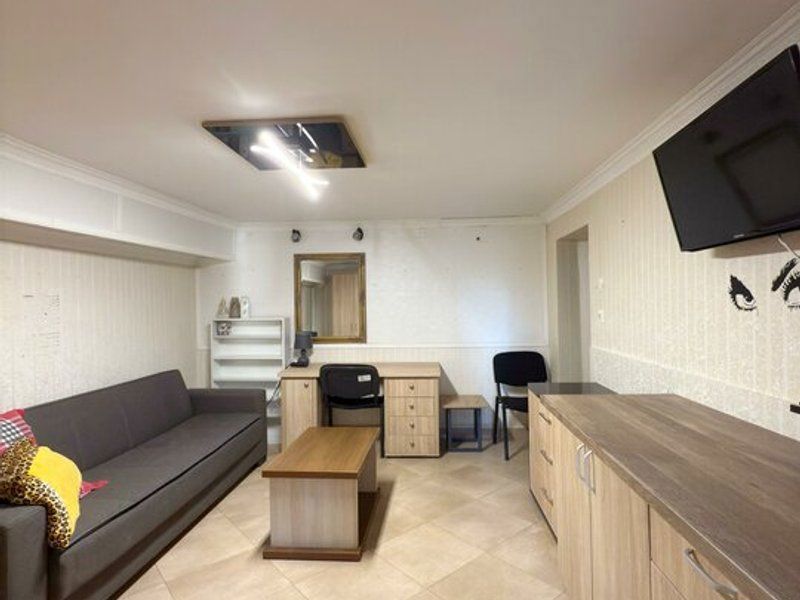 Apartament 1 camere - 300 Euro - Zona Complex Studentesc