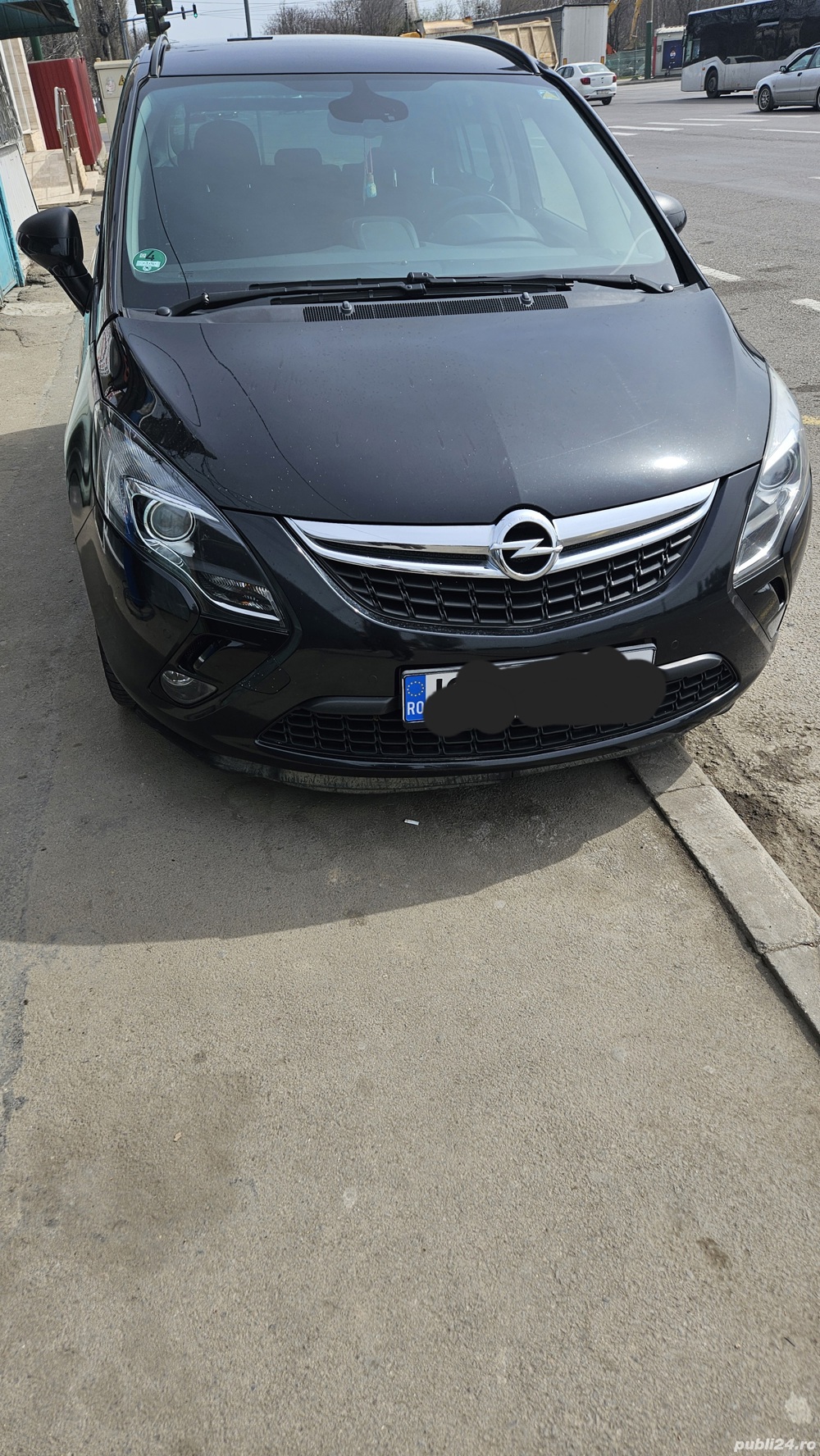 Vind Opel Zafira Tourer C 2016 euro 6