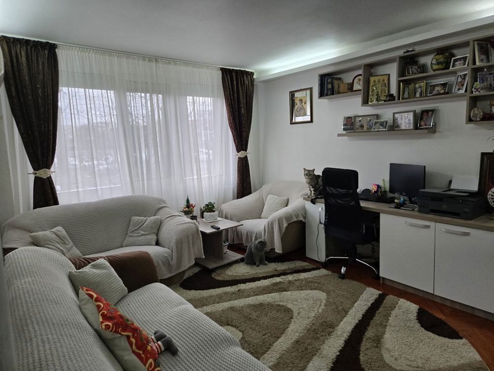 Vanzare Apartament 3 camere, Bld. Brancoveanu , Izvorul Rece