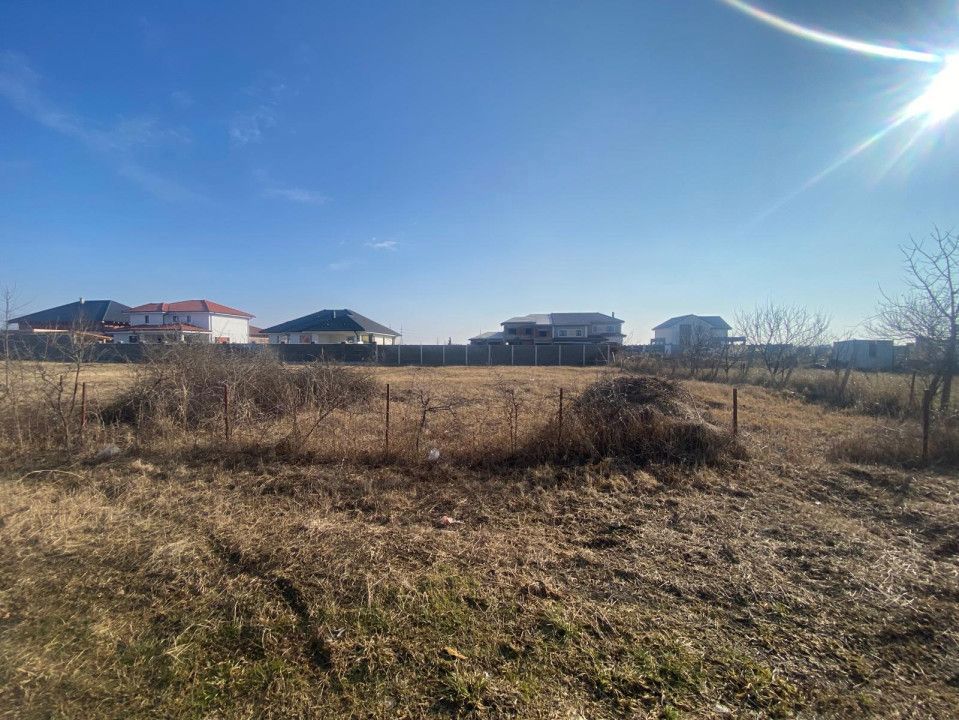 Teren 629 mp cu front stradal de 21 ml- Calea Buziasului