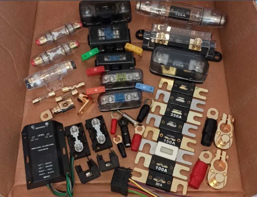 Suport siguranta auto amplificator pentru cablu 10 / 20mm + siguranta