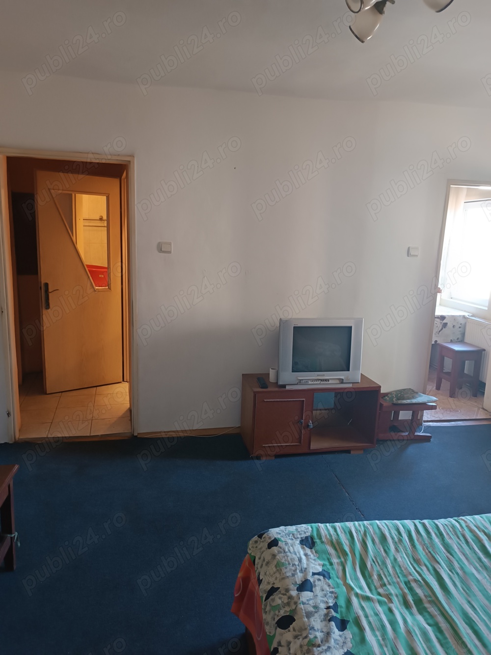 Vand apartament cu o camera 22500 euro, 35,88 mp,pe calea caransebesului