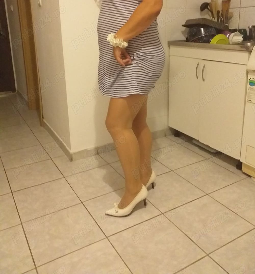  Doamna Matura 48