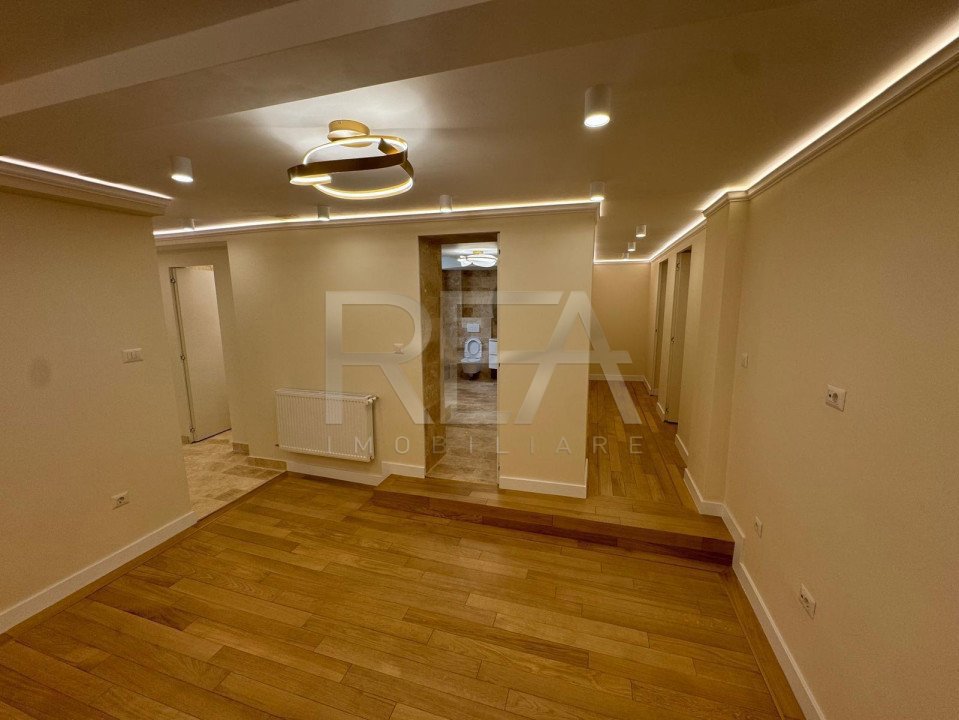 5 camere + loc parcare | Vilă interbelică | Calea Dorobanți