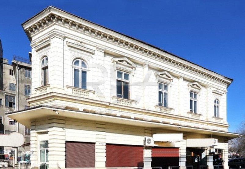 Cladire Istorica de Prestigiu in Centrul  Capitalei strada Jaques Elias