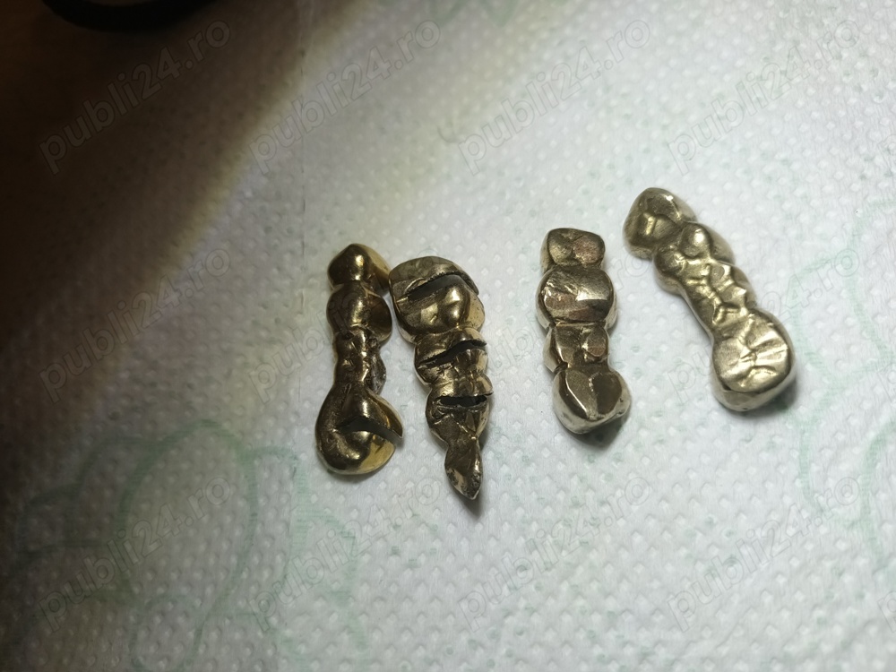 Coroane dentare din aliaj pretios 