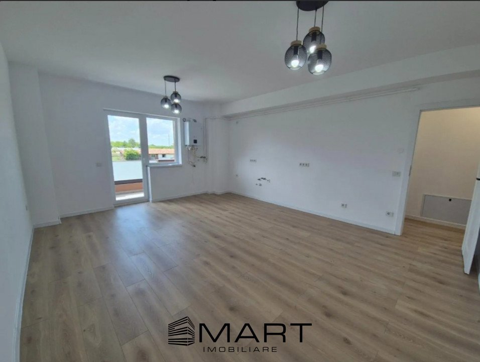 Apartament 3 camere decomandat 65 mp la CHEIE zona Calea Surii Mici Apartament 3 camere decomandat 65 mp la CHEIE zona Calea Surii Mici