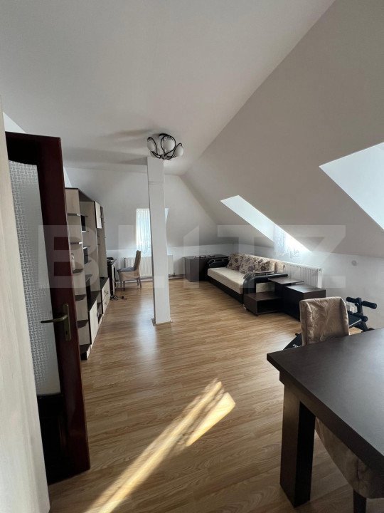 Apartament generos la mansarda, 2 camere, 54 mp, zona Gheorgheni