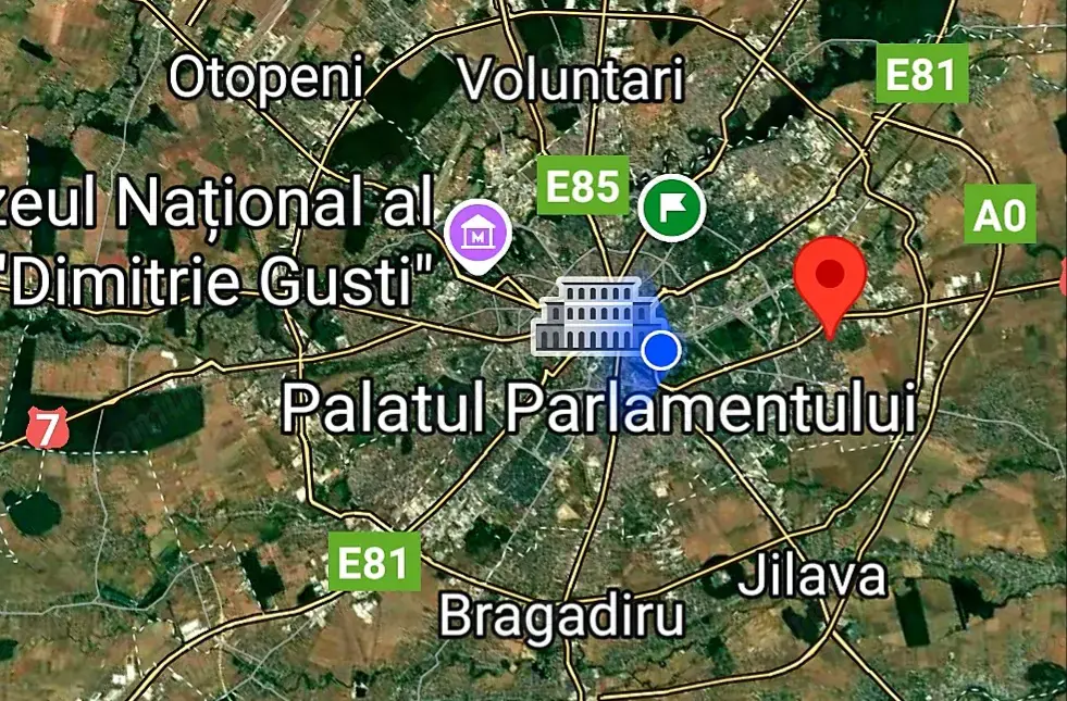 Vanzare vila frumoasa cu 2 garaje si teren mare in Popesti Leordeni