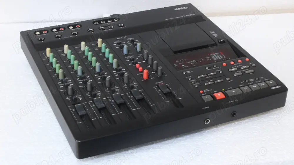 Yamaha MD4 Multitrack Player Recorder Mini Disk.