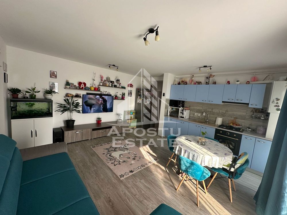 Apartament cu 3camere mobilat la etaj intermediar, in Giroc la asfalt.