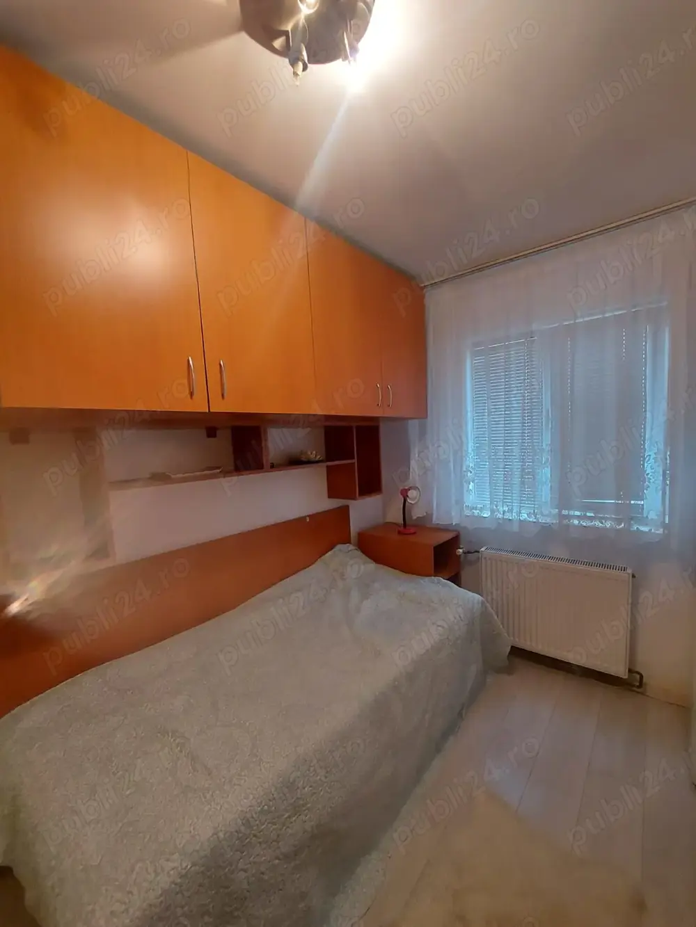 Garsoniera de inchiriat 