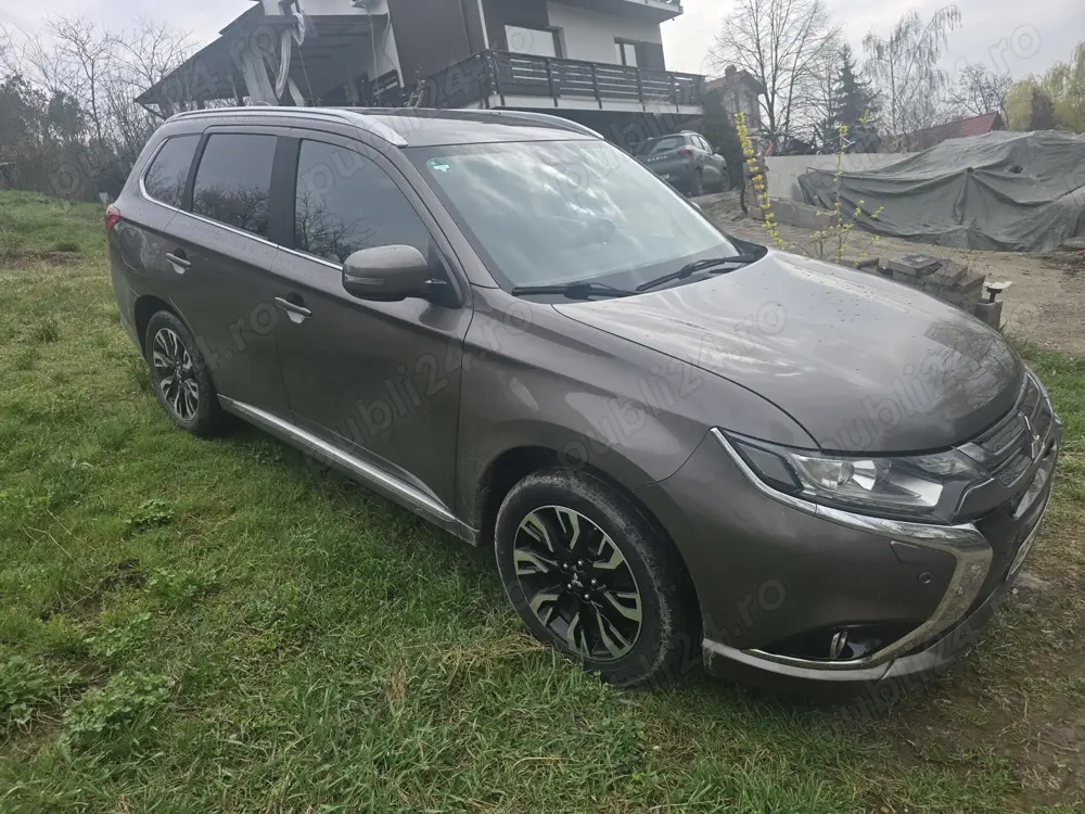 Vand Mitsubishi Outlander 
