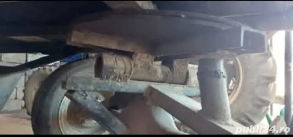 Vând căruță tip remorcă cu punte ATV și priză pentru stopuri!