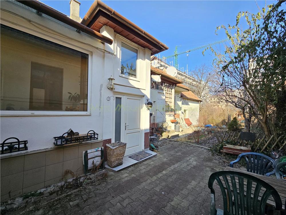 Apartament in casa cu gradina proprie in Centrul Istoric