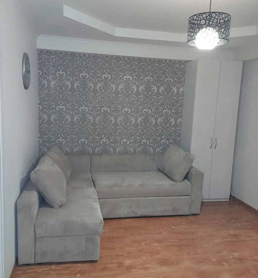 Garsoneira de inchiriat in zona 13 Decembrie