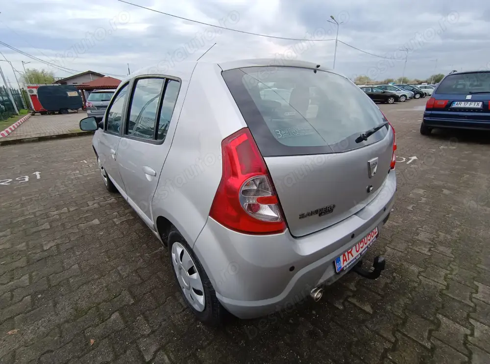Dacia Sandero 1.4 MPI -2009- 