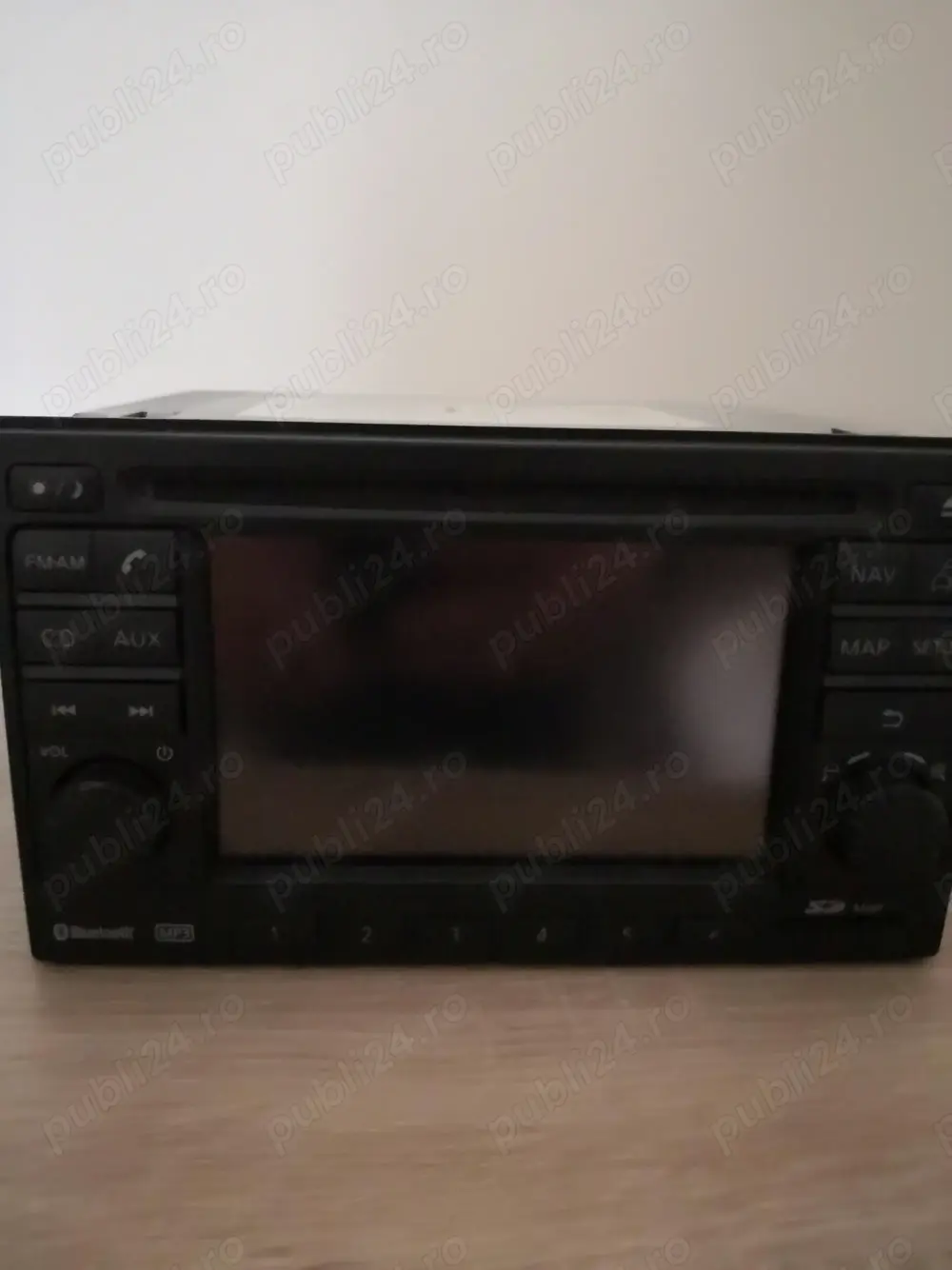 Navigatie originala Nissan Qashqai J1 