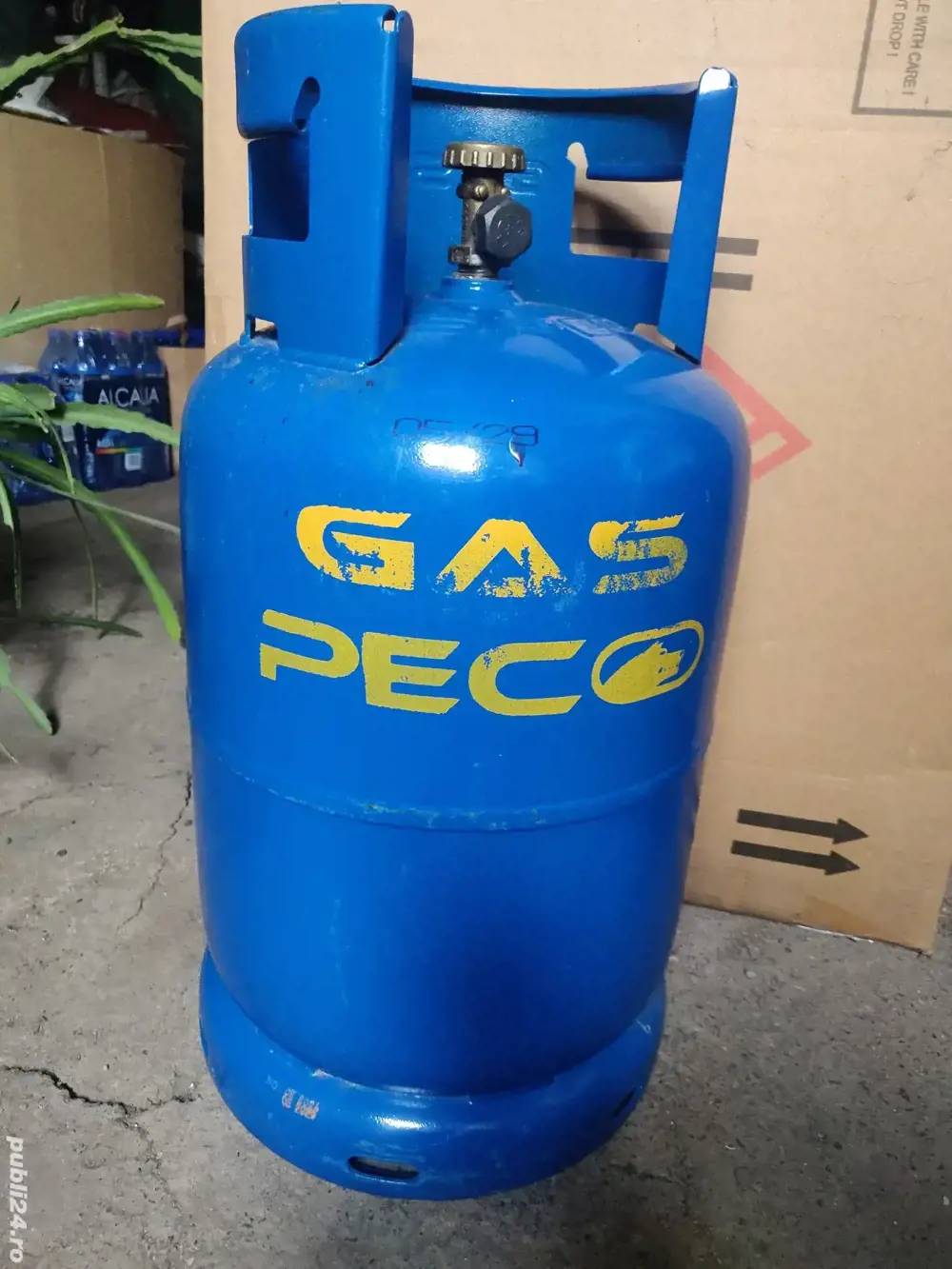 Butelii aragaz cu guler