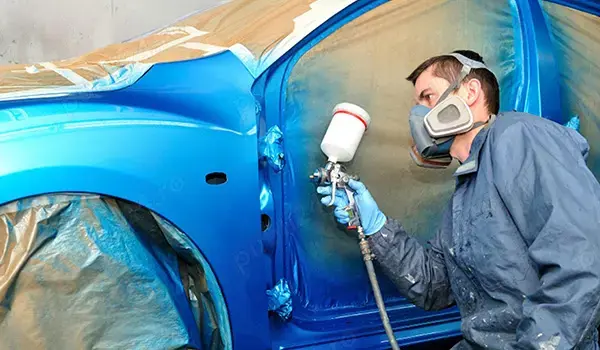 Angajare tinichigiu auto, vopsitor pregătitor auto