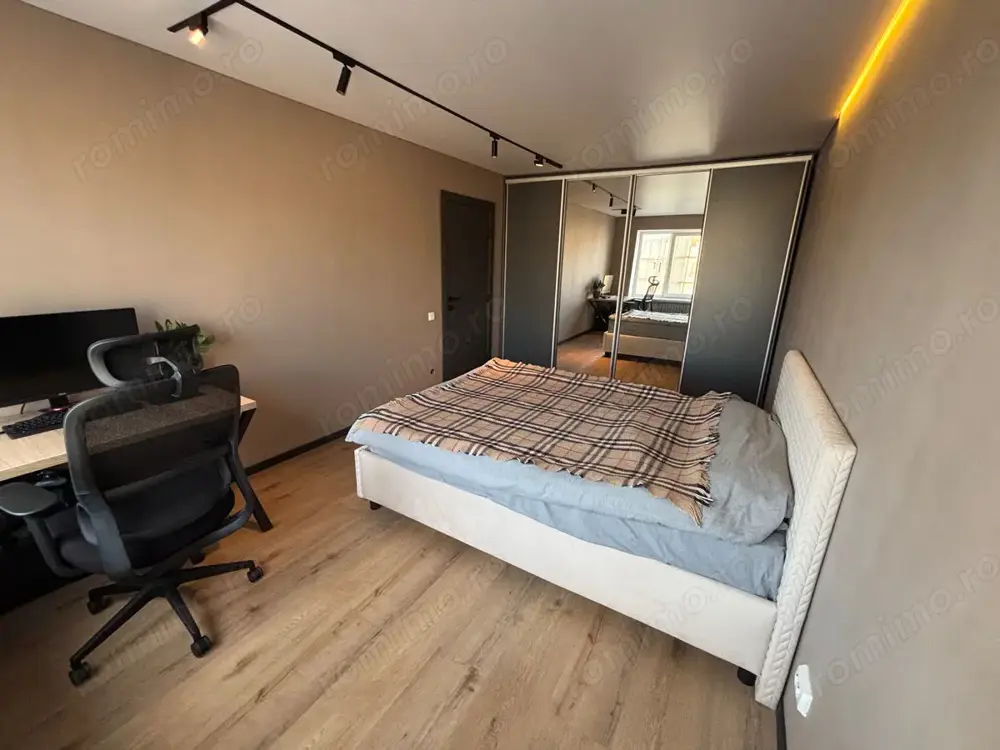 Garsoniera de inchiriat in zona Tractorul