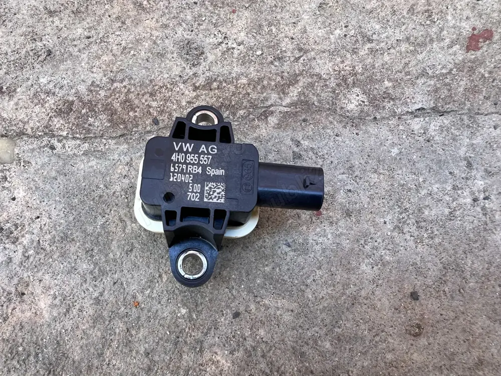 senzor impact volkswagen audi 4h0955557