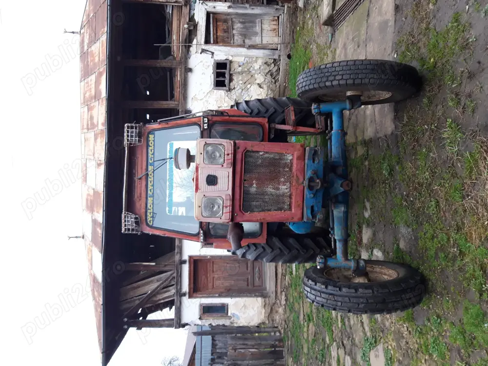 Tractor 650 si utilaje agricole