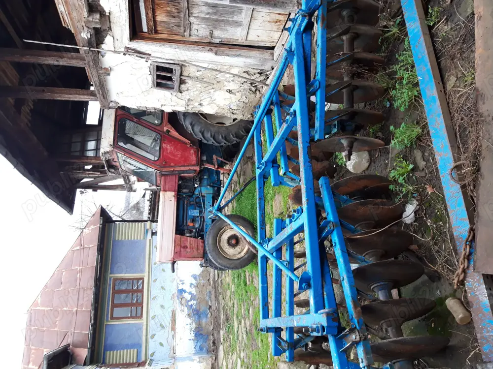 utilaje agricole plug pp4 semanatoare porumb 4 randuri disc purtat 4 baterii pe rulmenti PRETUL LEI