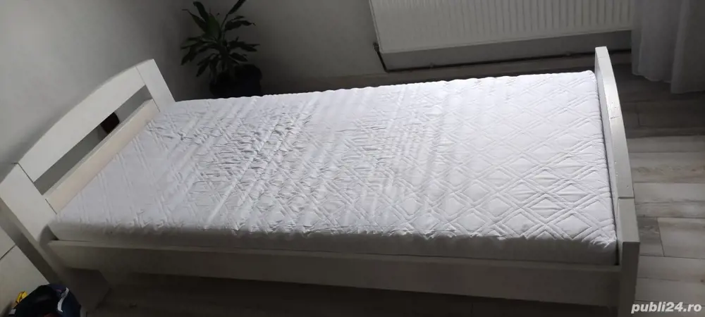 vand 2 paturi cu saltele incluse 90x200