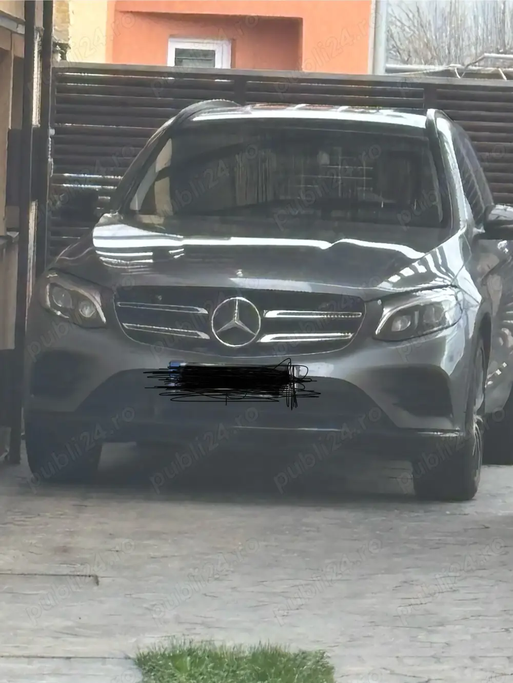 Vând Mercedes benz 250