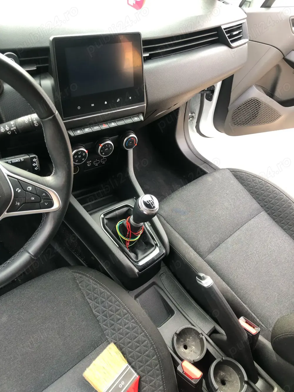 Angajez spălător auto   vulcanizator oferim cazare