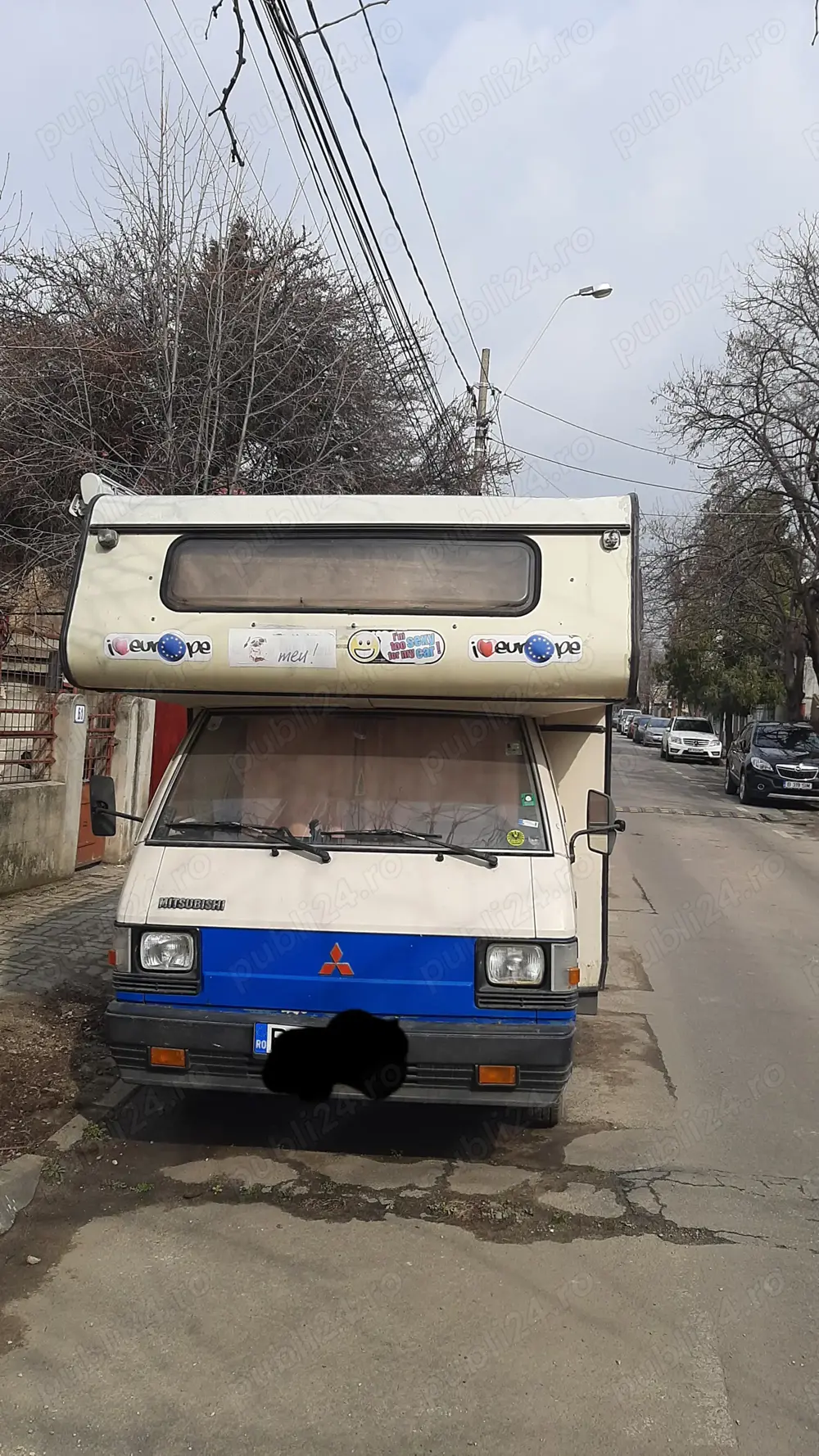 Vând autorulota Mitsubishi 