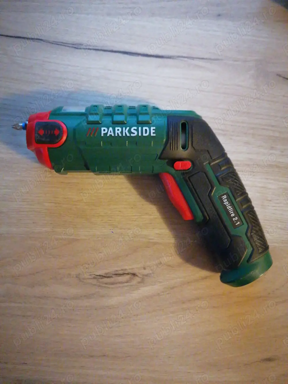 Bormasina cu acumulator 