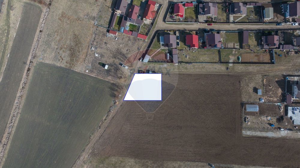 Comision 0 %! Teren intravilan de vânzare, Bod!