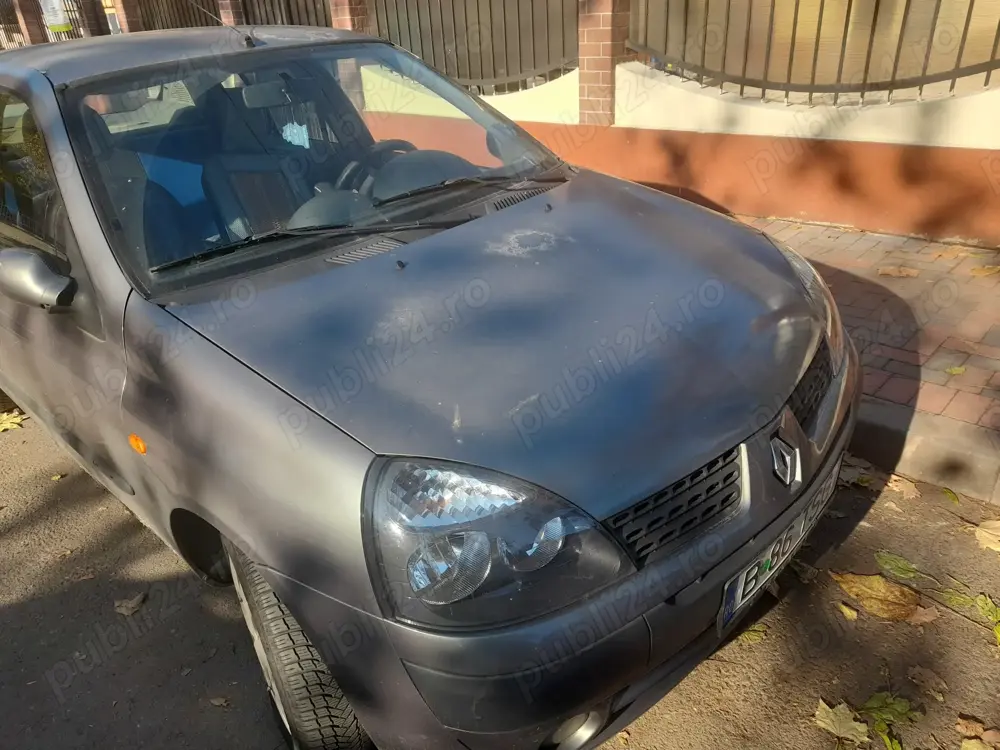 Vand renault clio, 2003, stare foarte buna. Vand renault clio, 2003, stare foarte buna.