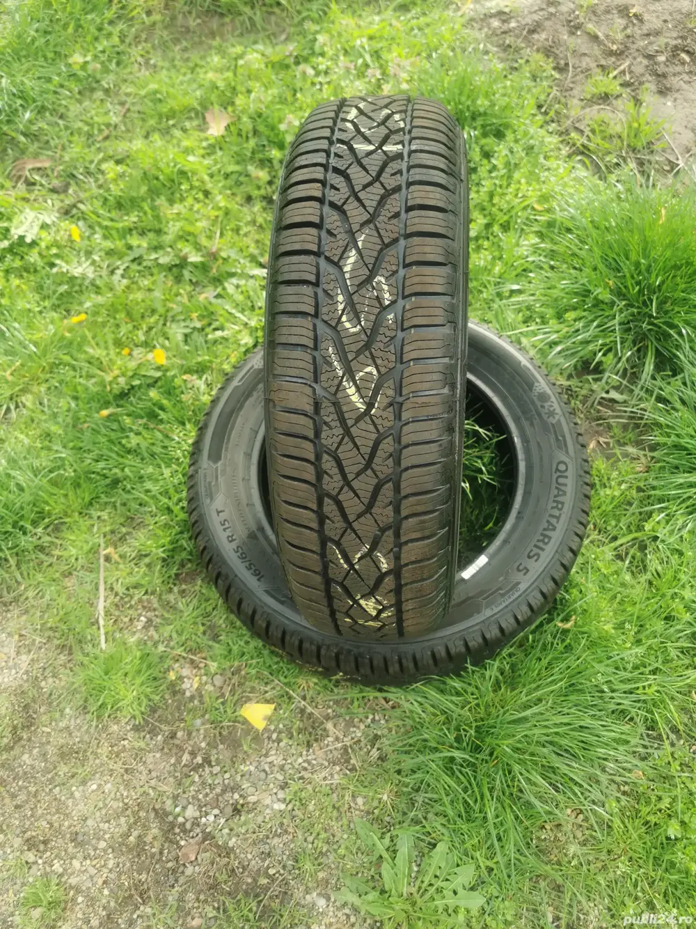 Vand 2 anvelope all seazon ca noi, impecabile, Barum  165/65/R15 dot 2025