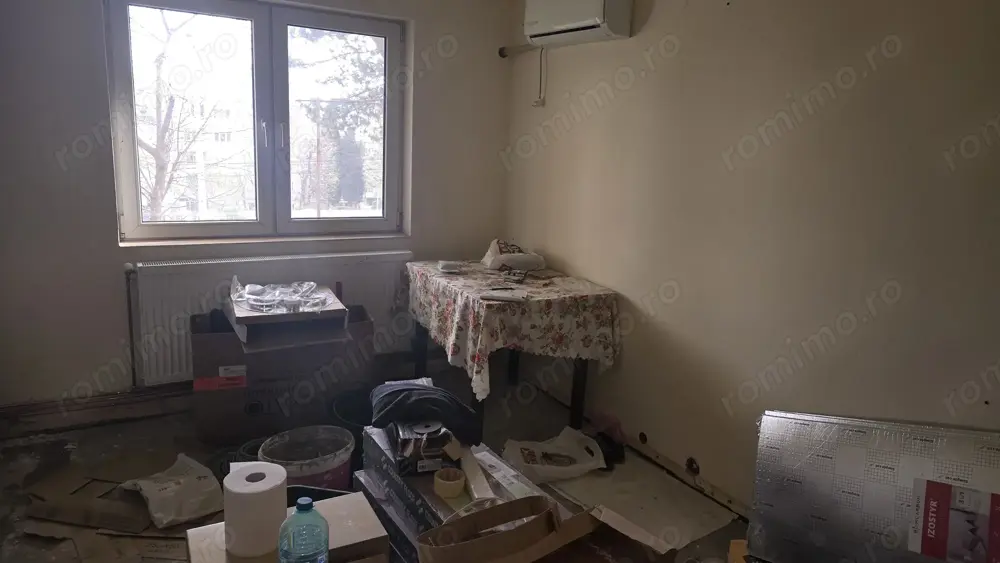 Vand apartament 2 camere in Deva, zona Micro 15 (Lidl), parter inalt, situat pe mijloc, izolat 