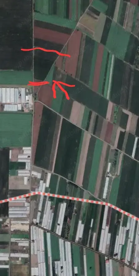 Vand teren de casa in comuna Matca