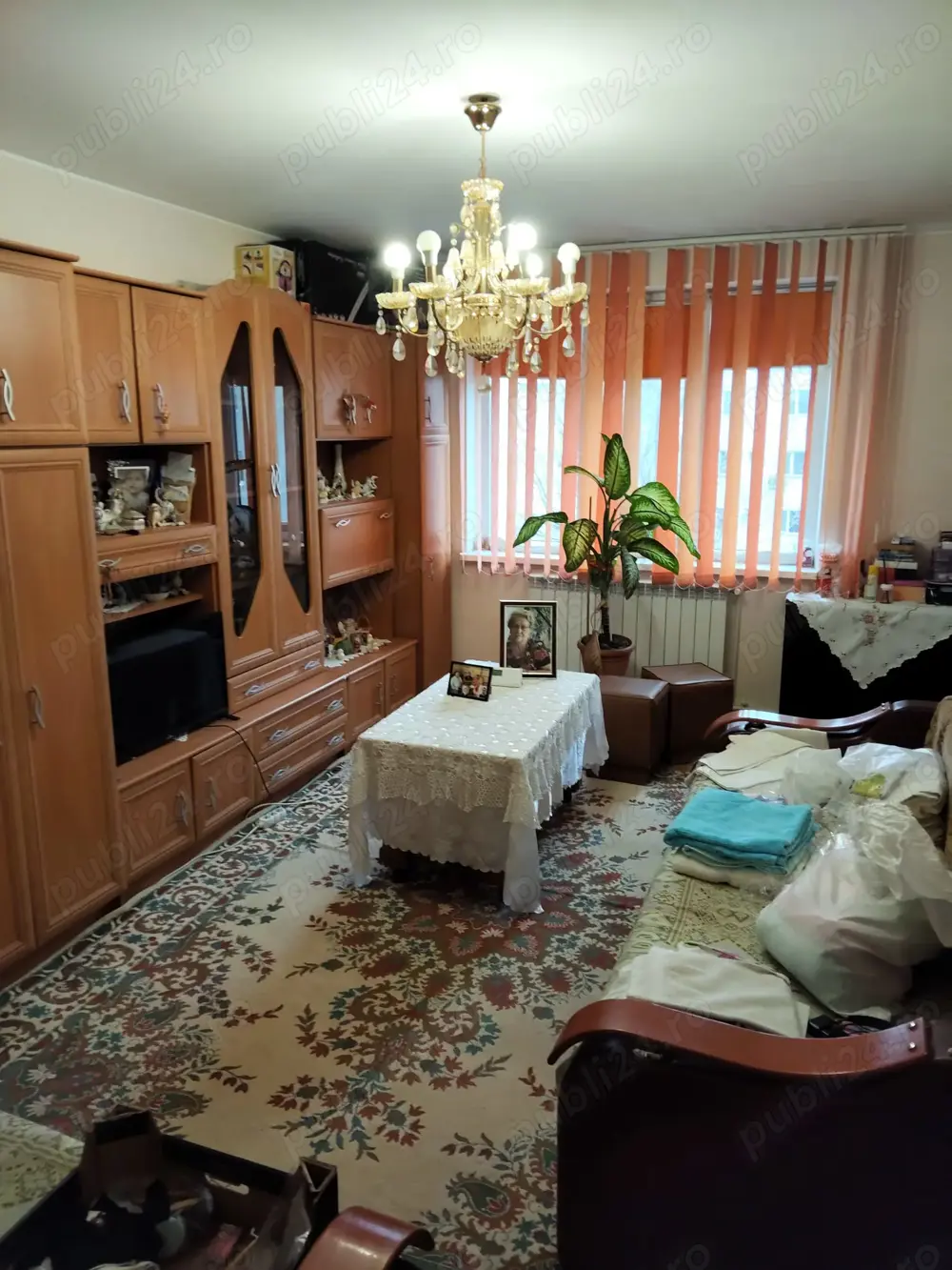 Far - Apartament 3 camere 