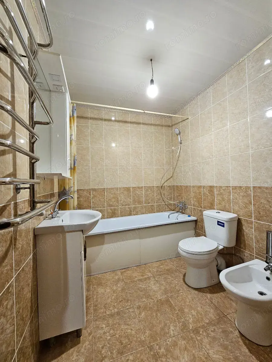 Apartament cu o camera -Tractorul