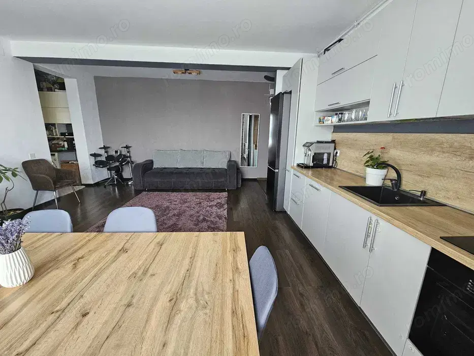 3 camere mobilat si utilat Braytim Giroc