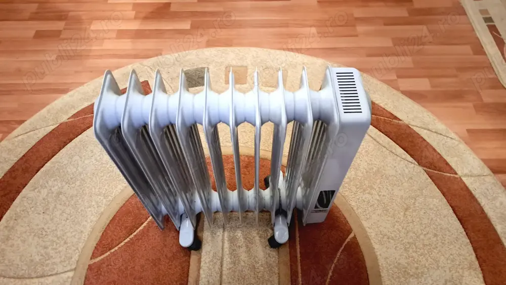 Vând calorifer electric Meister 