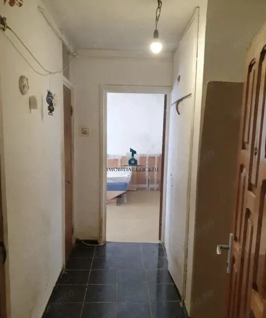 Vanzare Garsoniera Decomandata Brancoveanu-Secuilor